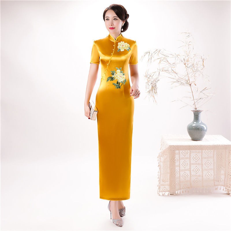 Thời trang trung niên❐▩Sườn xám màu vàng 2021 New Peony Hot Rhinestone Dài eo thon gọn Cải thiện sàn catwalk Tran