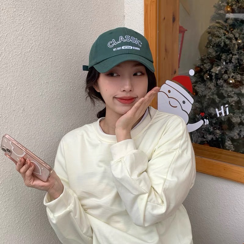 Mũ lưỡi trai MG STUDIO thêu chữ CLASSIC thời trang