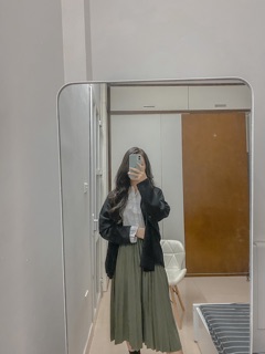 Chân váy xếp li dáng dài