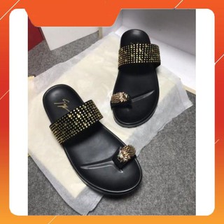 (Ảnh+VD) Sandal nam sỏ ngón đính đá cực chất