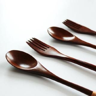 Bộ 2 muỗng gỗ ăn tráng miệng