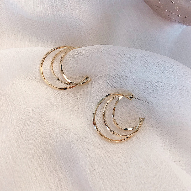 Khuyên Tai Ba Vòng Đơn Giản Phong Cách Hàn Quốc