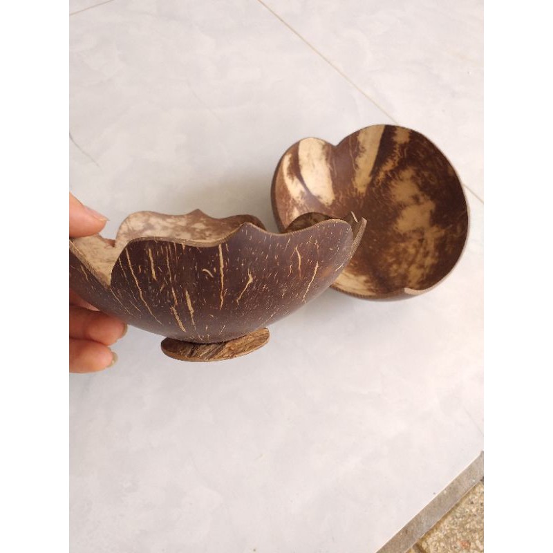 Dĩa gáo dừa, cắt hình trái tim, chiếc lá, hoa. Như hình mẫu. Làm từ 100%gáo dừa thiên nhiên,.......................