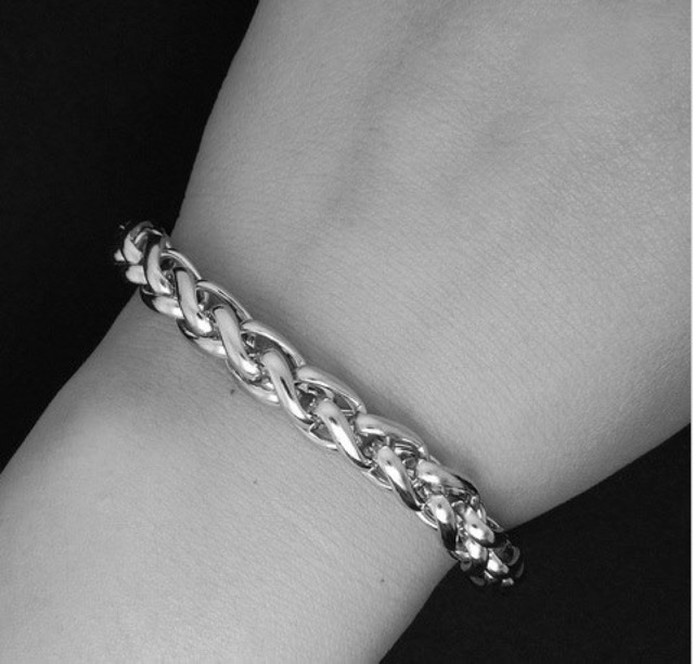 Lắc tay nam inox không đen không gỉ