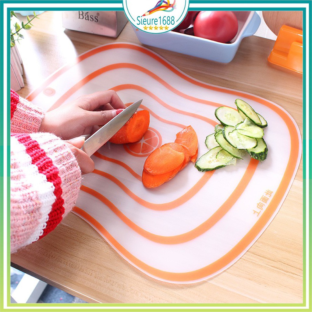 Thớt nhựa PP trong suốt tiện lợi cho nhà bếp 42*31,5cm