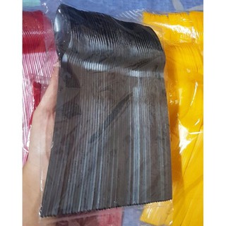 Combo bọc 50 Muỗng nhựa đen vàng xanh trắng các màu trà sữa dài 20 cm