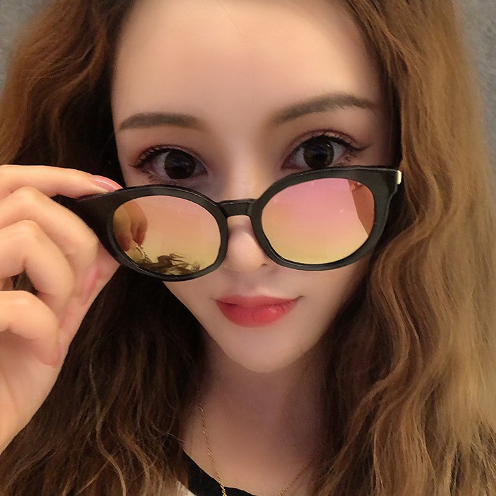 Kính mát gọng tròn phong cách cổ điển cho nữ