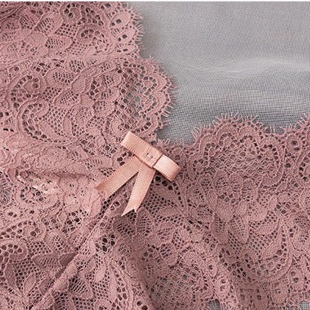 Quần Lót Nữ Ren lọt khe chữ V đính nơ nhỏ họa tiết điệu đà quyến rũ mã 8002