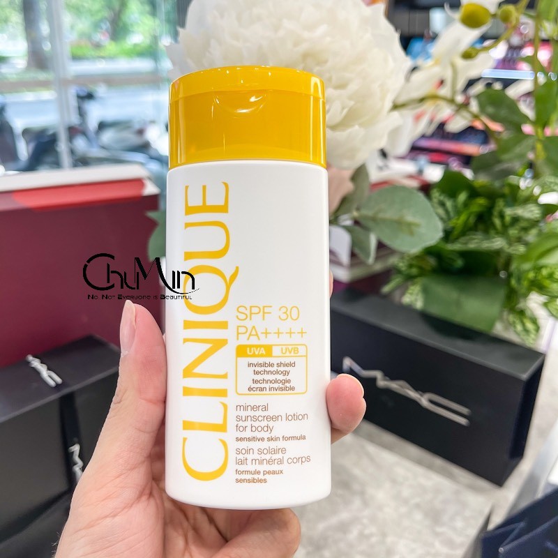 Kem Chống Nắng Toàn Thân Clinique Suncreen Lotion For Body 125ml