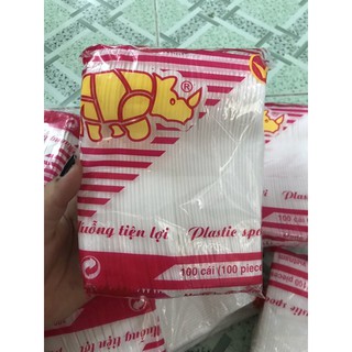 Muỗng Nhựa Tiện Lợi _ Vinh Thành