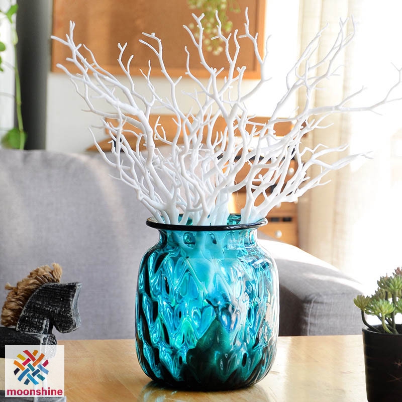 Nhành cây khô giả màu sắc nhã nhặn dùng để trang trí nội thất đa năng tiện dụng