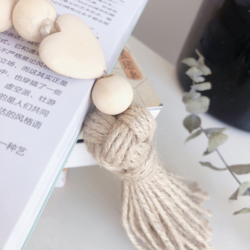 Vòng Chuỗi Hạt Gỗ Tự Nhiên Phối Tua Rua Trang Trí Nhà Cửa