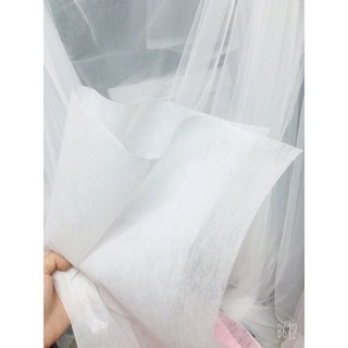 Tập 50 giấy mếch lụa gói hoa khổ 60*60cm