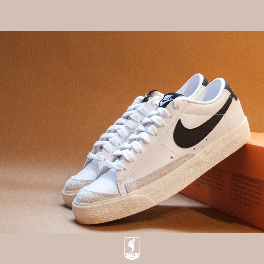 Giày Nike Blazer Low 77 Vintage (Trắng/Đen) / DC4769-102
