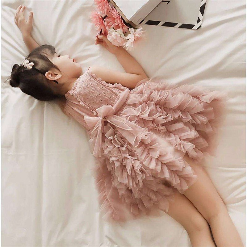 Đầm xòe hai dây phối ren dễ thương cho bé gái