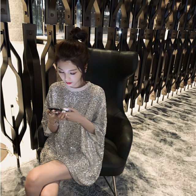 Áo kim tuyến lấp lánh phong cách Hàn Quốc