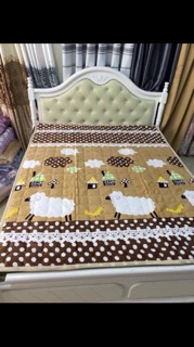 Thảm trải giường lông cừu