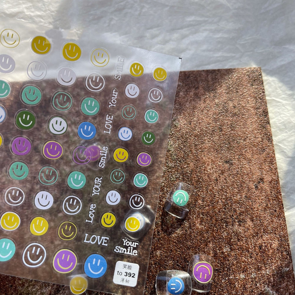 [Hàng mới về] Nhãn Dán Trang Trí Móng Tay Nghệ Thuật Tự Dính Hình Hoa Cười Xinh Xắn