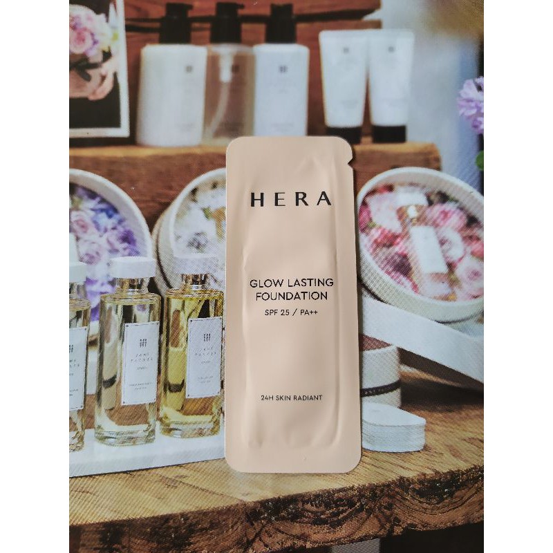 Gói 1ml kem nền Ma Thuật Đẹp 24h Hera Foundation Sample