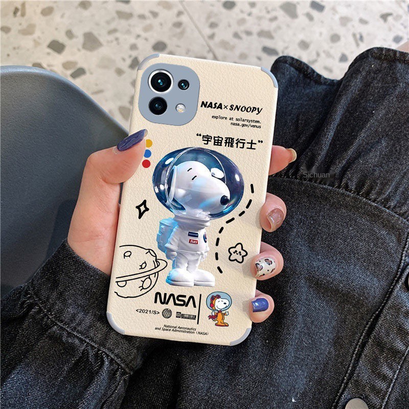 Ốp Lưng In Hình Phi Hành Gia Cho Xiaomi 11 | BigBuy360 - bigbuy360.vn