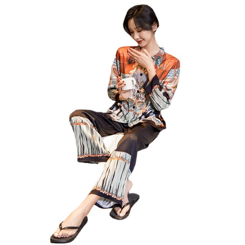 Bộ Đồ Ngủ Hai Mảnh Bằng Lụa Mát Tay Dài In Họa Tiết Thời Trang Mùa Xuân Mới Cho Nữ