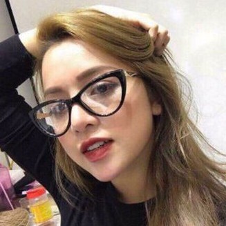 Gọng kính mắt mèo cho nam nữ mã 18 ( tặng kèm hộp đựng kính )