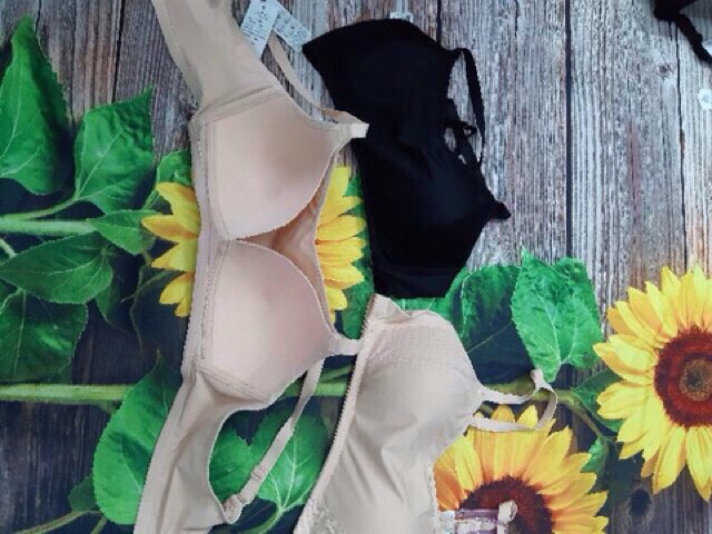 Ảnh kèm video là có thật chưa bao giờ lại có chiếc áo định hình ngực mặc siêu thích như e này ạ