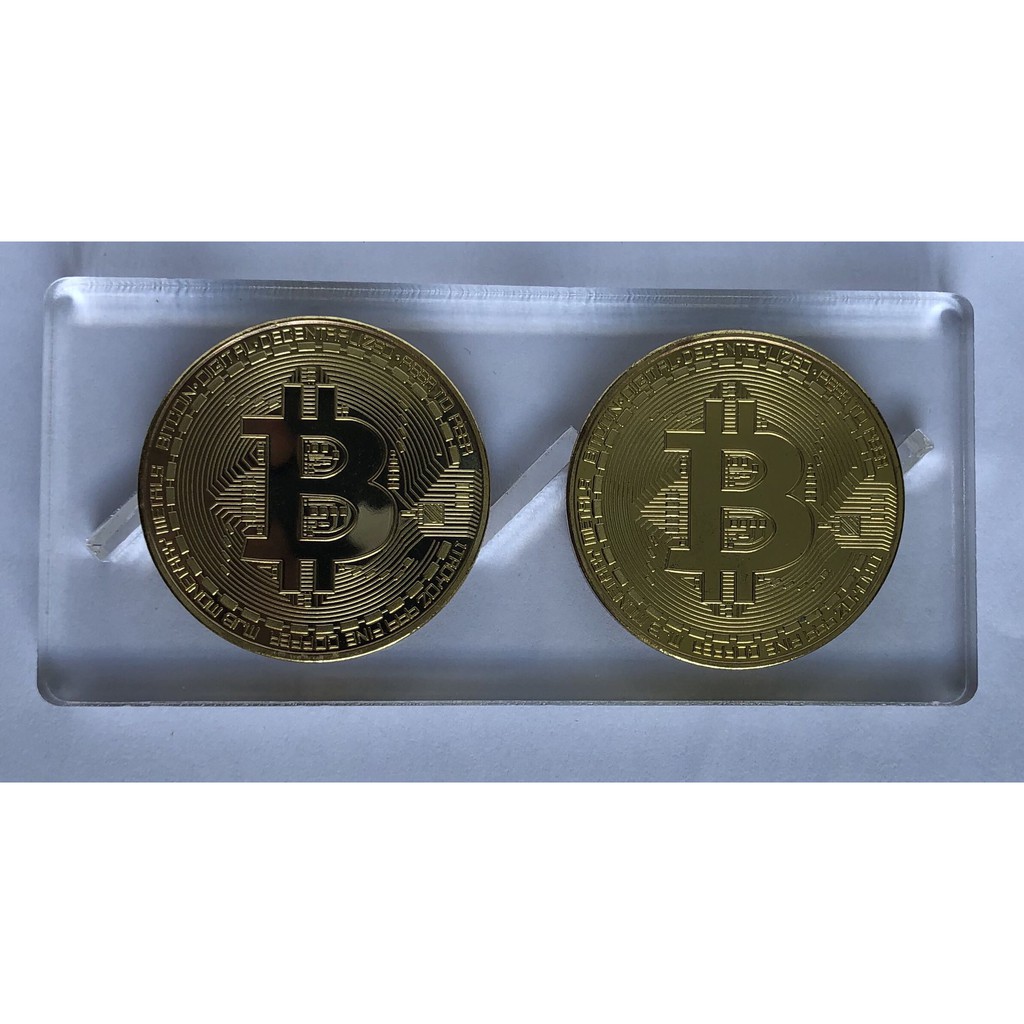 Bộ 2 đồng bitcoin kèm giá đỡ | BigBuy360 - bigbuy360.vn