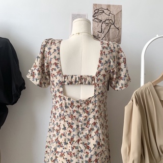 Đầm hoa cut out lưng