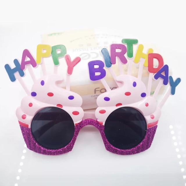 Kính đeo kute cho bữa tiệc sinh nhật hoăc làm kính đeo chơi cho bé giá lẻ như sỉ kích thước 18cm*12cm