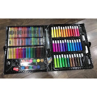 Bộ bút màu 150 chi tiết cho bé