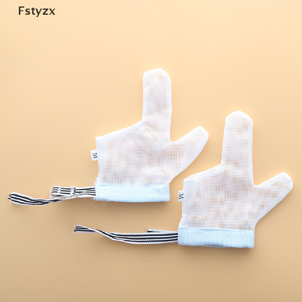 1 Đôi Găng Tay Chống Cắn Cho Bé