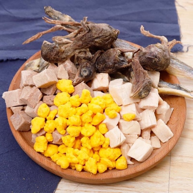 Thịt sấy khô - Thức ăn sấy khô cho Chó Mèo