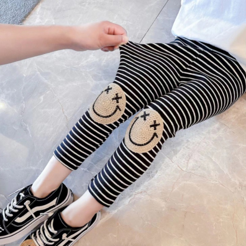 Quần Lót Kẻ Sọc Phong Cách Hàn Quốc Cho Bé Gái