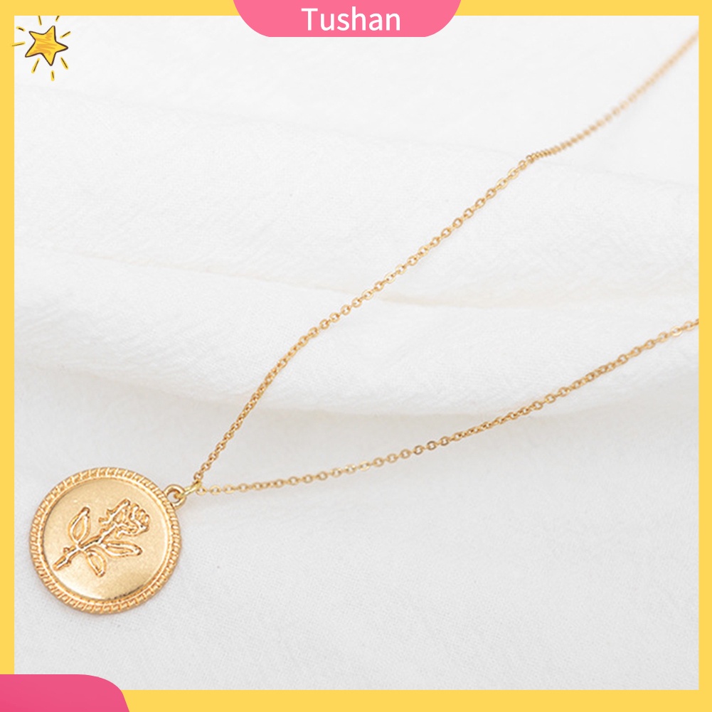 Dây chuyền mặt tròn họa tiết hoa hồng phong cách vintage