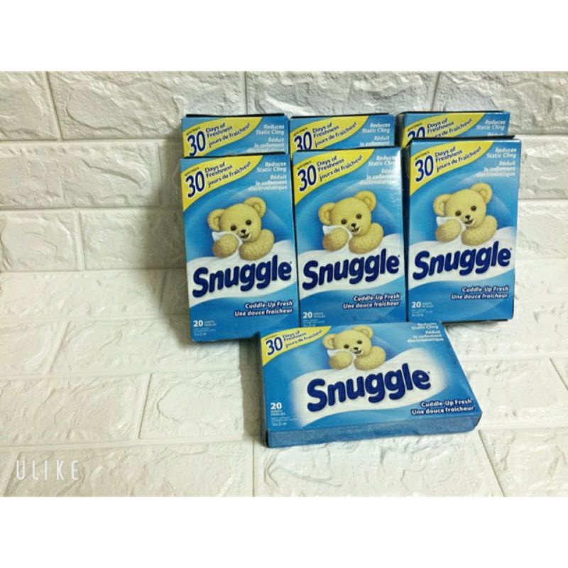 Giấy thơm quần áo Snuggle rách vỏ đựng túi ziploc 20 tờ