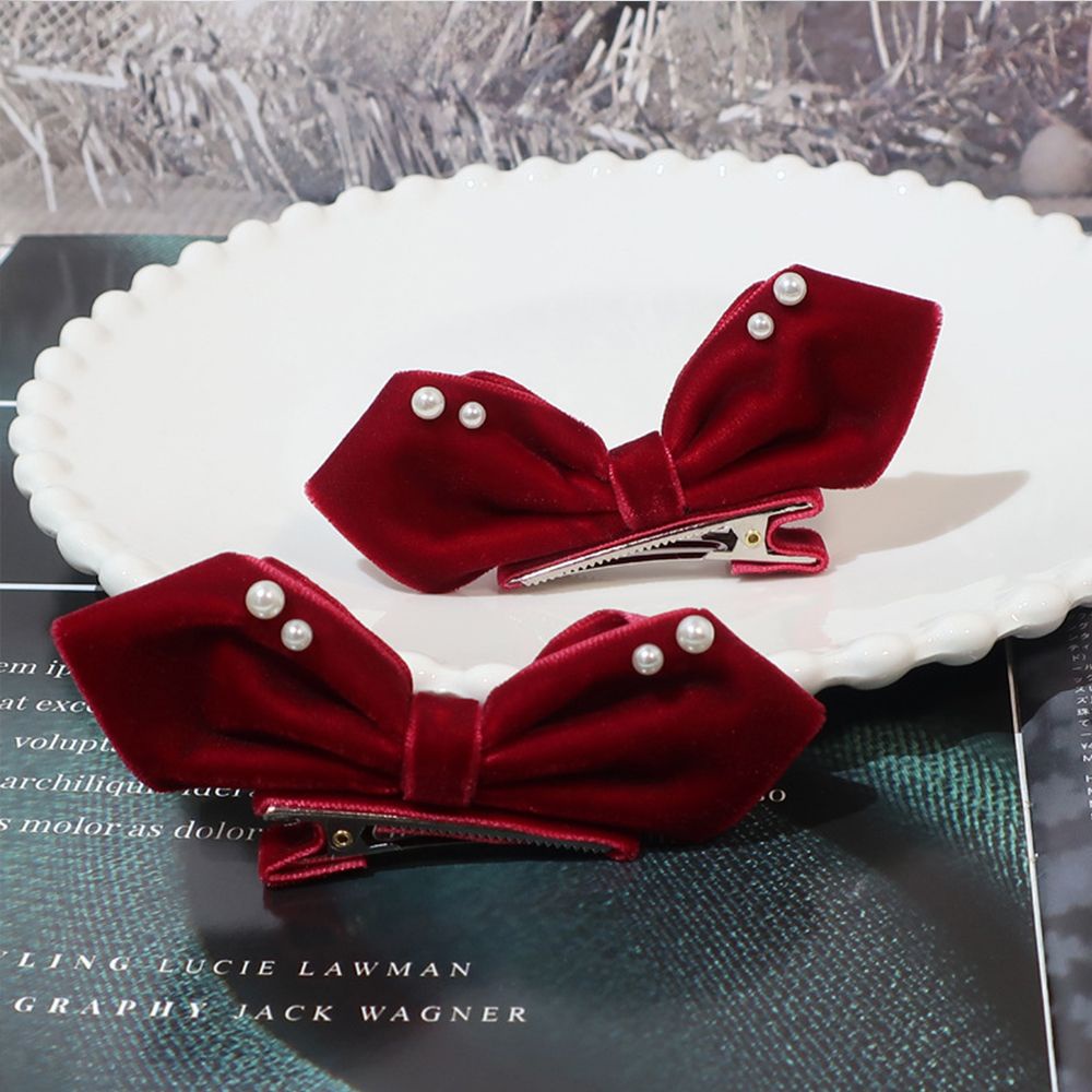 Set 2 kẹp tóc nơ bằng vải nhung đính ngọc trai nhân tạo màu trơn dễ thương đơn giản phong cách Hàn Quốc cho bé gái