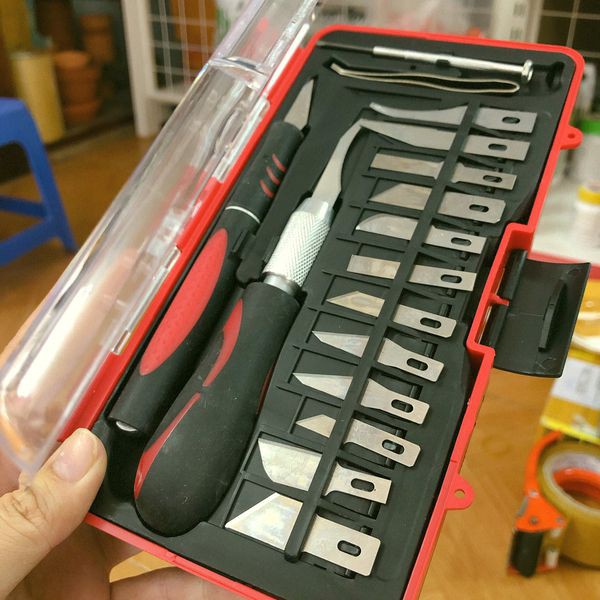 Bộ dao chiết ghép cành C-Mart gồm 12 lưỡi dao và mũi nạy