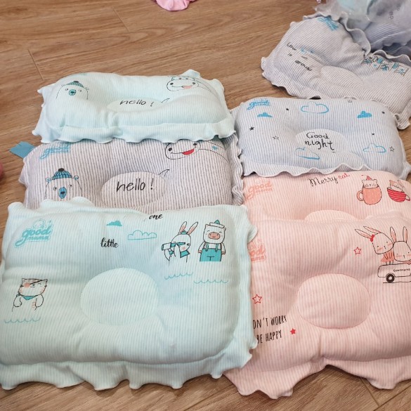 Gối cho bé sơ sinh Goodmama, gối lõm đầu 20x30cm, vải Cotton êm mềm mịn mát, thoáng khí, không vón cục