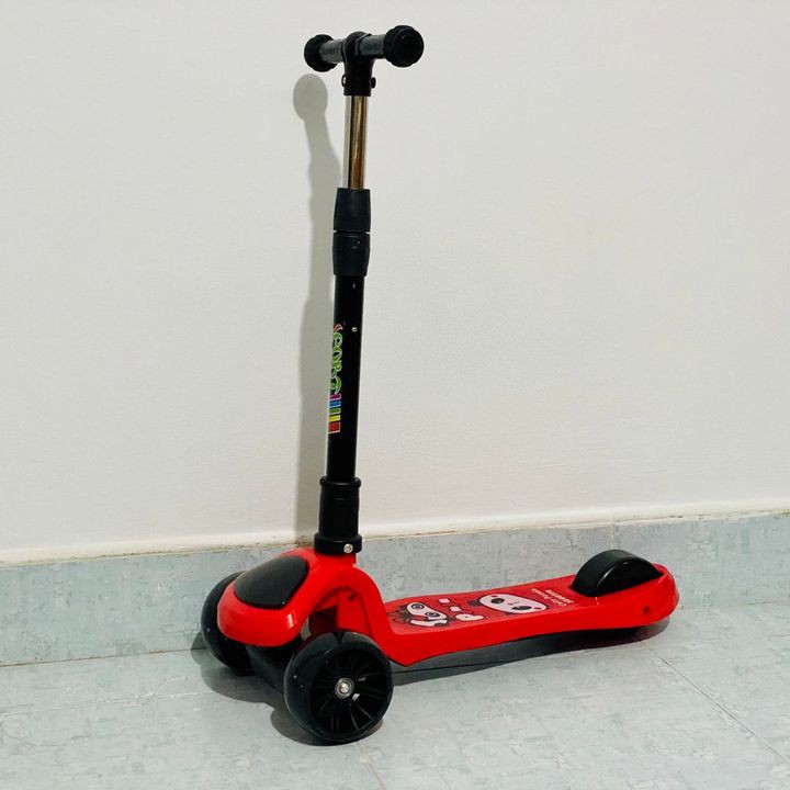 Xe trượt Scooter 3 bánh xe có đèn và nhạc 602 cao cấp chịu tải trọng tới 60kg