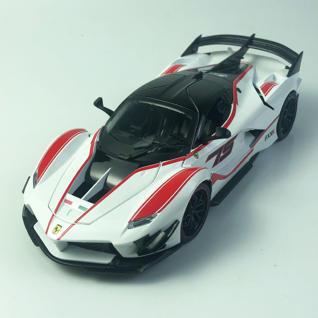 Xe mô hình Ferrari FXX K tỉ lệ 1:24 màu Đỏ hãng Hengteng chất liệu hợp kim, làm quà tặng, xe trưng bày cực đẹp