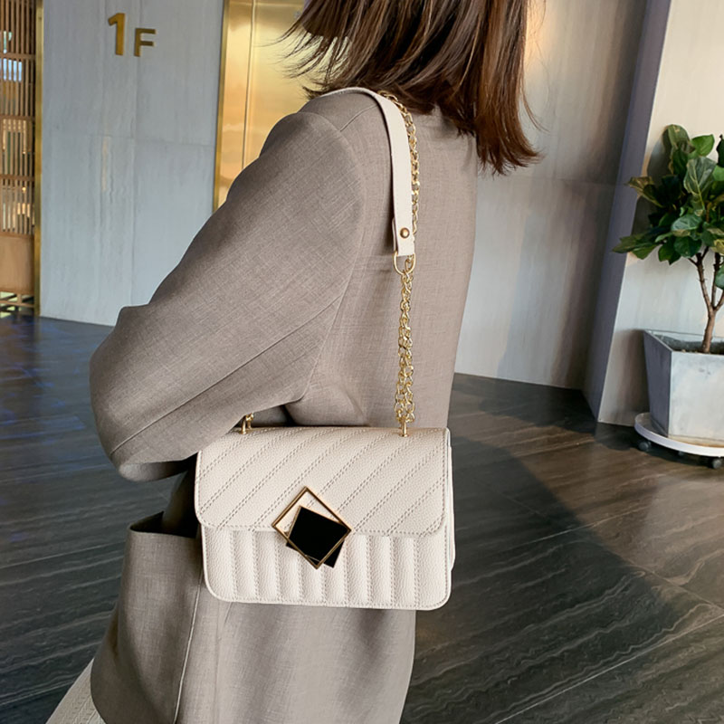 Túi đeo chéo IELGY dây dạng xích thời trang dành cho nữ