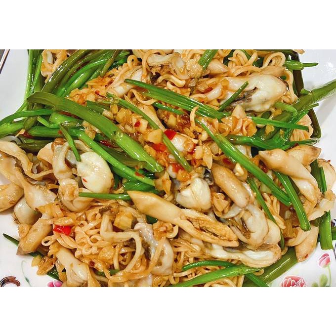 RUỘT ỐC MÓNG TAY 50K/KHAY 500gram