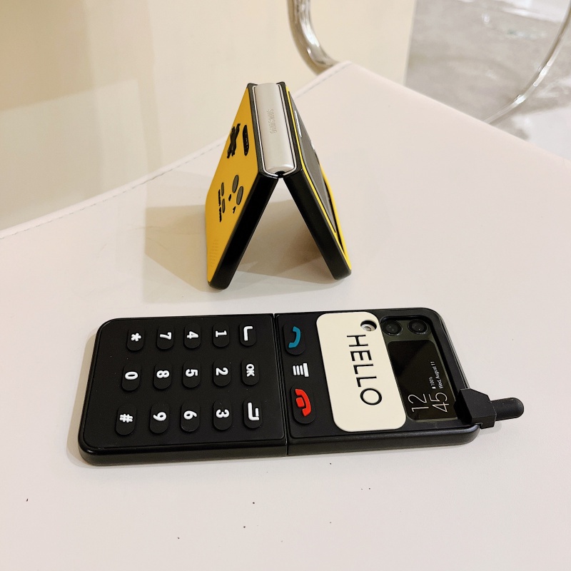 Ốp Điện Thoại Nắp Gập Chống Sốc Hình Máy Chơi Game 3D Cho Samsung Galaxy Z Flip 3 4