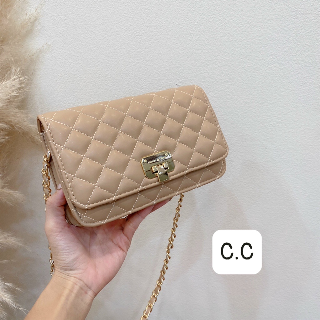 Túi trần trám cnk , trần ô khoá gập xuất dư size 20cm. hot hit 2022 - B260. Chuẩn Quảng Châu