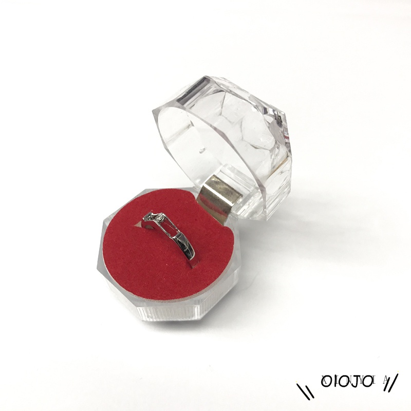 Hộp đựng nhẫn bằng nhựa trong suốt tiện dụng 4cm x 4cm