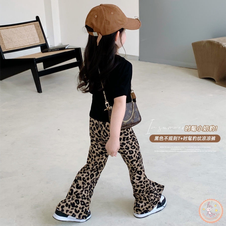 Set Đồ 2 Món Gồm Áo Thun In Họa Tiết Da Báo + Quần Dài Cho Bé Gái