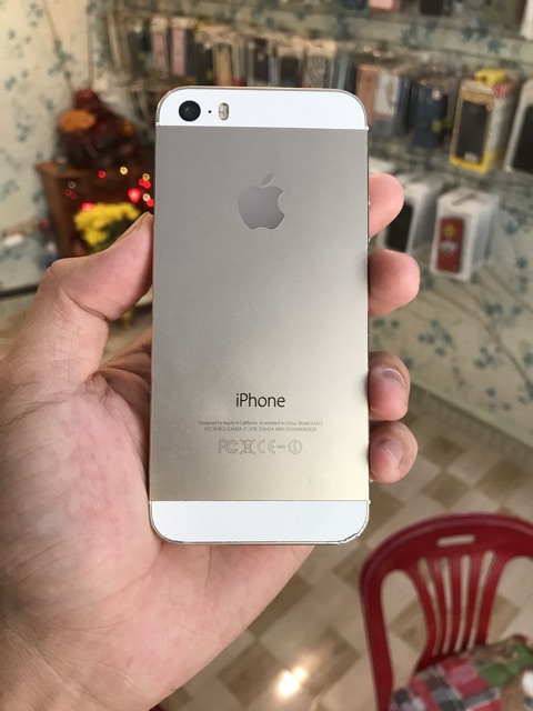 Iphone 5s màu vàng