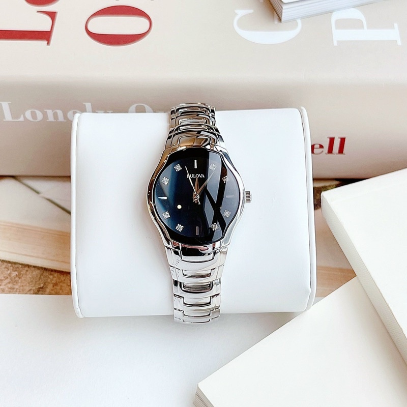 Đồng hồ Bulova diamond siêu xinh cho chị em