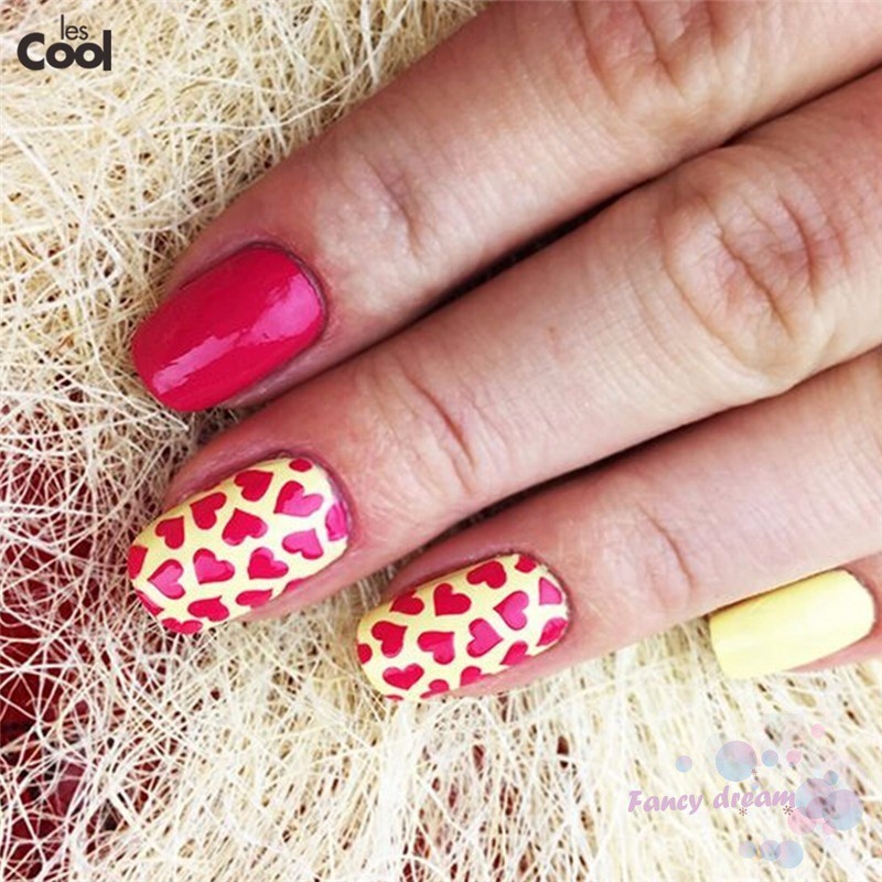 Set 24 miếng tem dán trang trí móng tái sử dụng tiện lợi